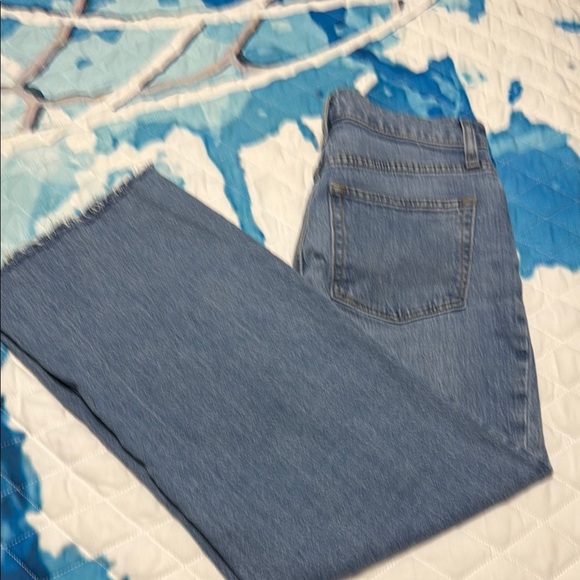 Classic Blue Women's Jeans - Picture 9 of 9